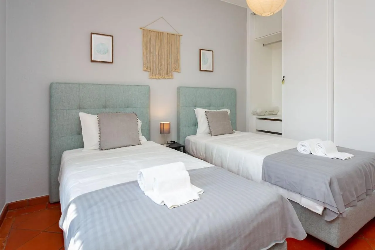 Gorgeous 2Bdr Apartment W/Patio & Pool By Lovelystay Vilamoura