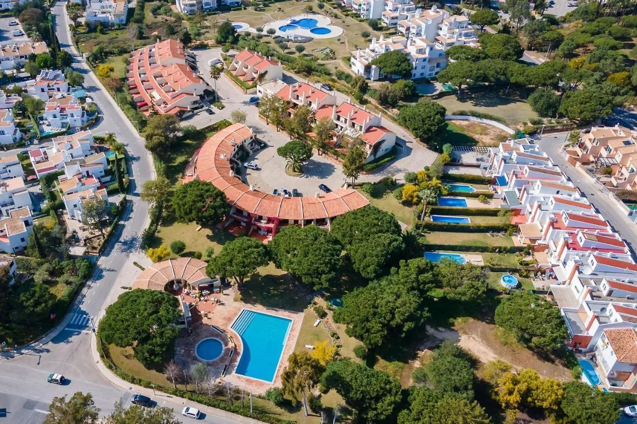 Gorgeous 2Bdr Apartment W/Patio & Pool By Lovelystay Vilamoura 0*,  Portugal