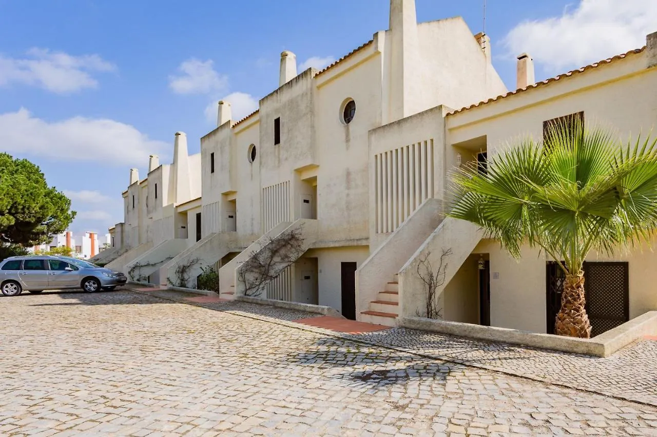 Gorgeous 2Bdr Apartment W/Patio & Pool By Lovelystay Vilamoura